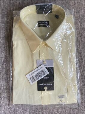 Van Heusen Men's Light Yellow Dress Shirt - Regular Fit